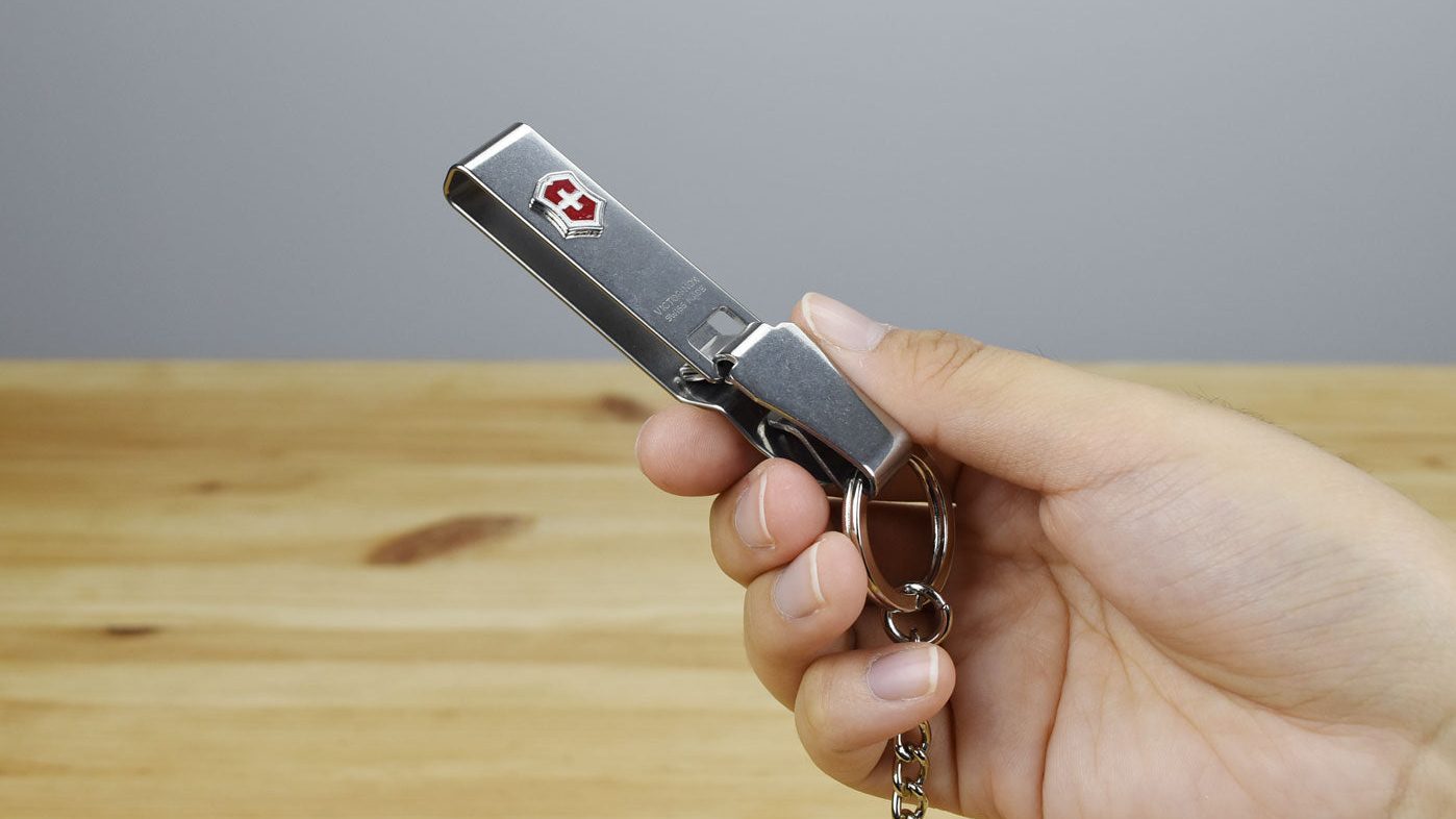 Victorinox-Multiclip-Belt-Hanger